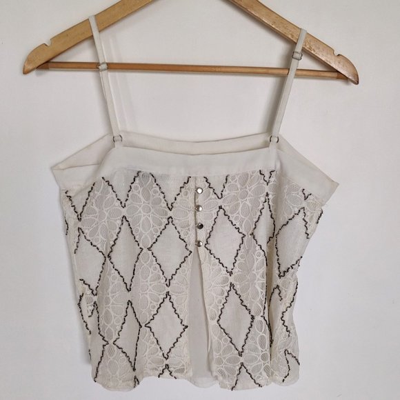 Nuon white crop top with cut off buttoned back and beads work on and lining in - Picture 3 of 6
